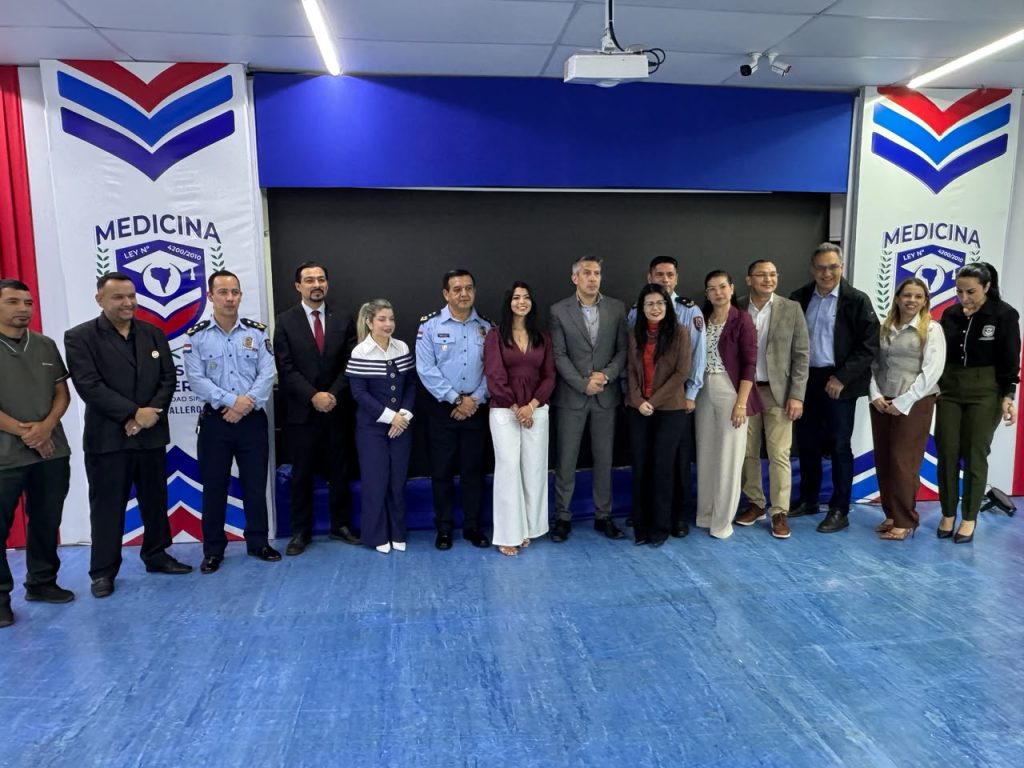Universidad Interamericana y Policía Nacional sellan histórica alianza para fortalecer la salud y la seguridad en la frontera .